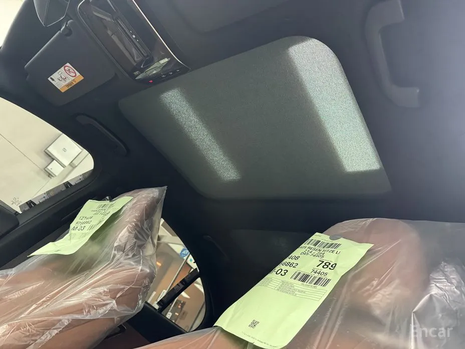 Фото 19 - Mercedes-Benz E-Class