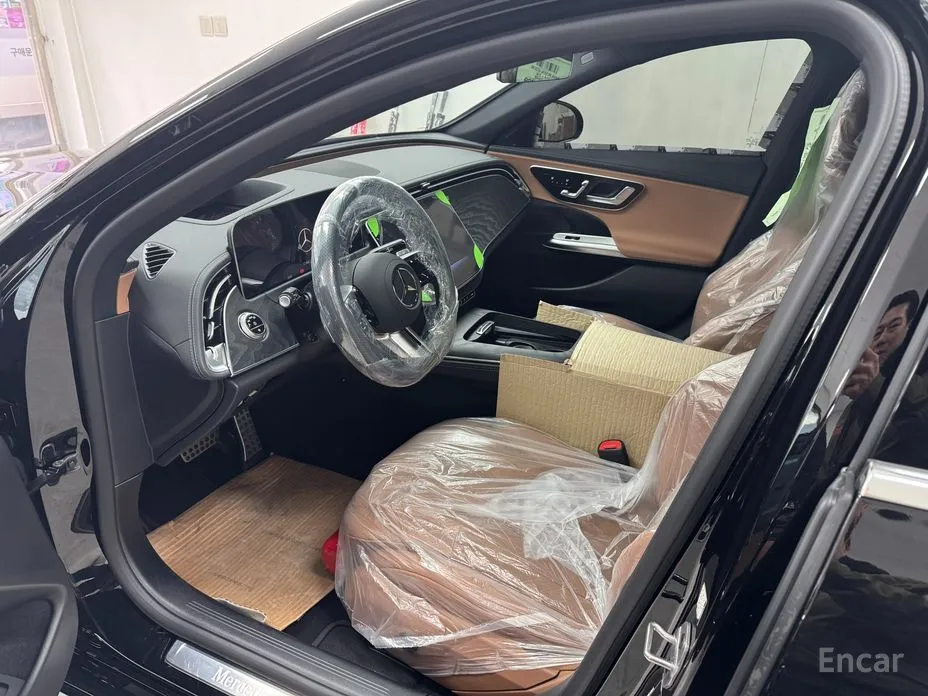 Фото 7 - Mercedes-Benz E-Class