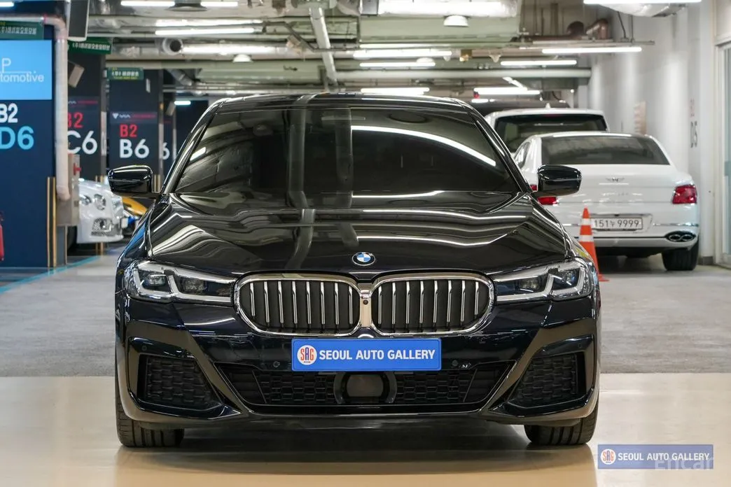 Фото 3 - BMW 5 Series