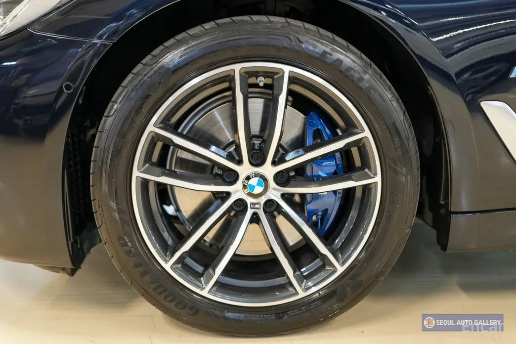 Фото 4 - BMW 5 Series