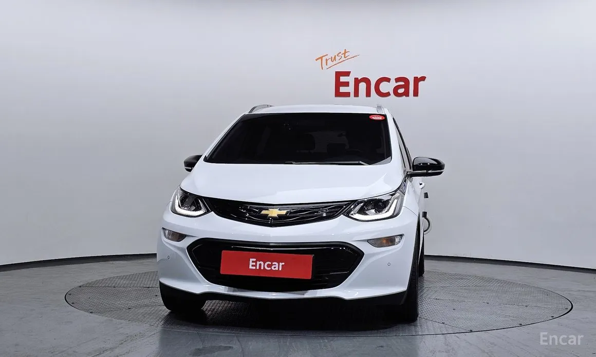 Фото 3 - Chevrolet Bolt EV