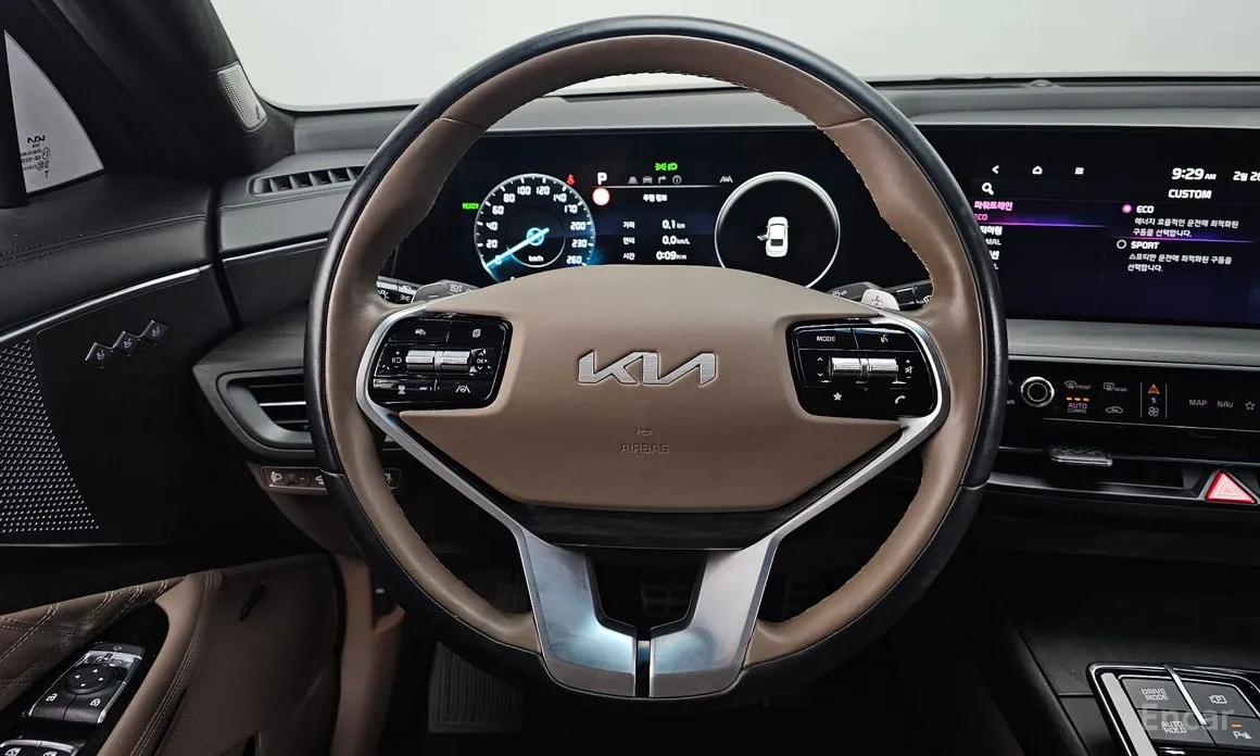 Zdjęcie 13 - Kia K8