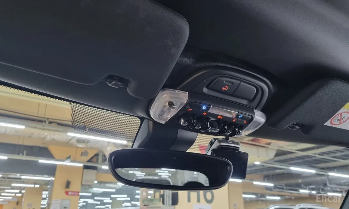 Фото 16 - Mini Cooper Convertible