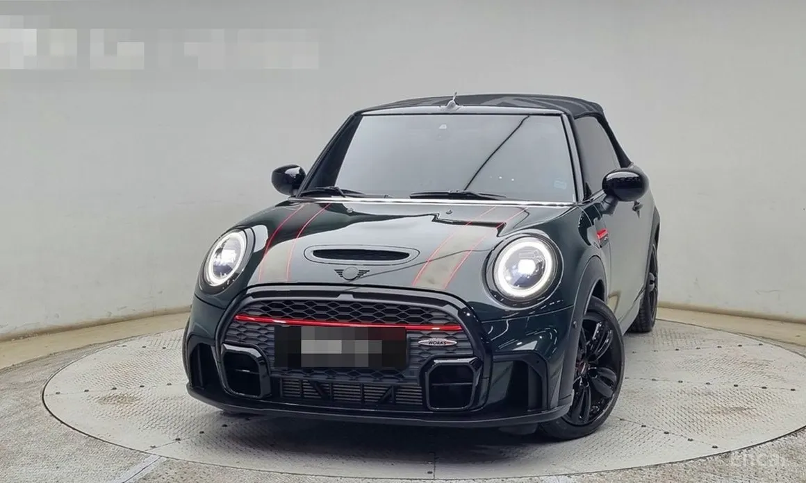 Фото 2 - Mini Cooper Convertible