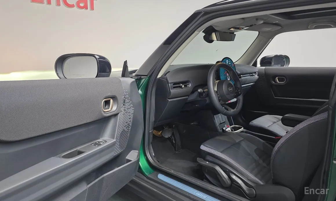 Фото 10 - Mini Cooper