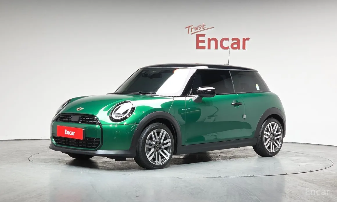 Фото 11 - Mini Cooper