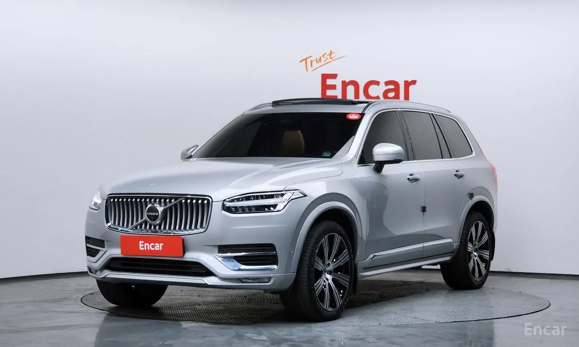 Фото 1 - Volvo XC90