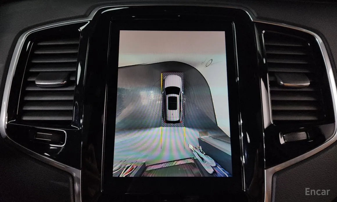 Фото 15 - Volvo XC90