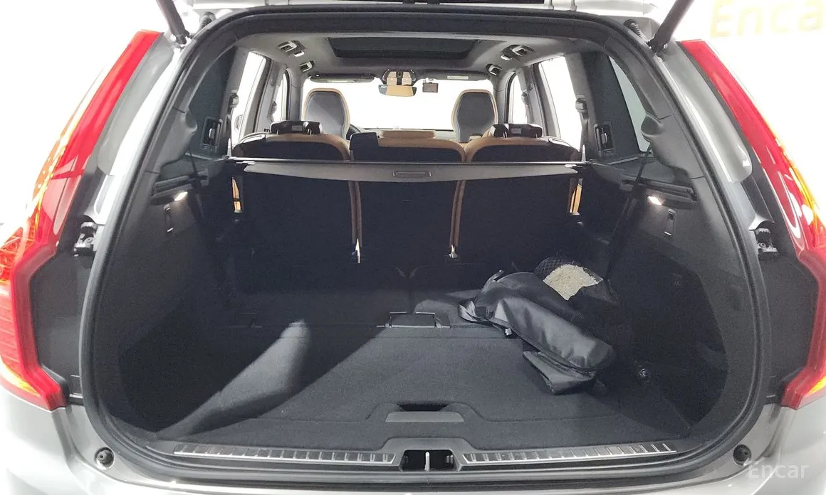 Фото 20 - Volvo XC90