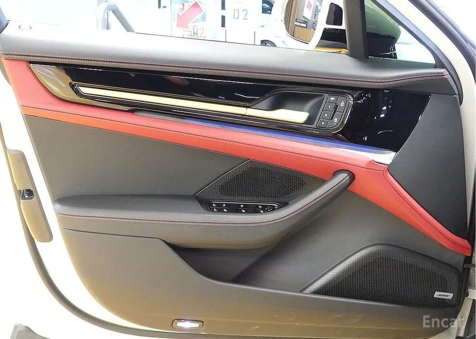 Фото 11 - Porsche Panamera