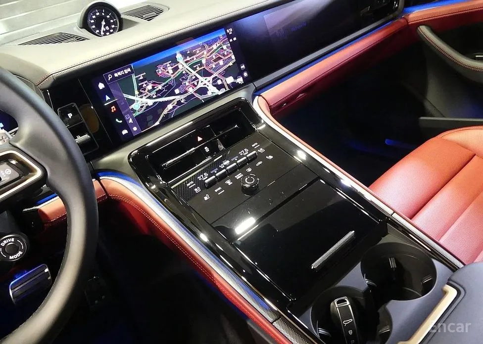 Фото 12 - Porsche Panamera