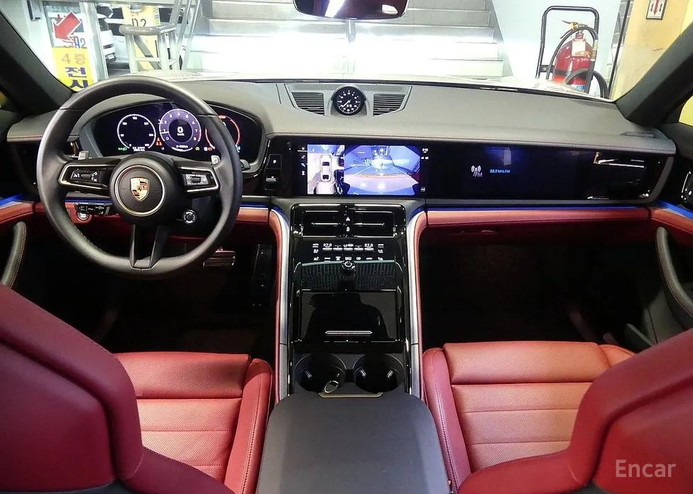 Фото 7 - Porsche Panamera