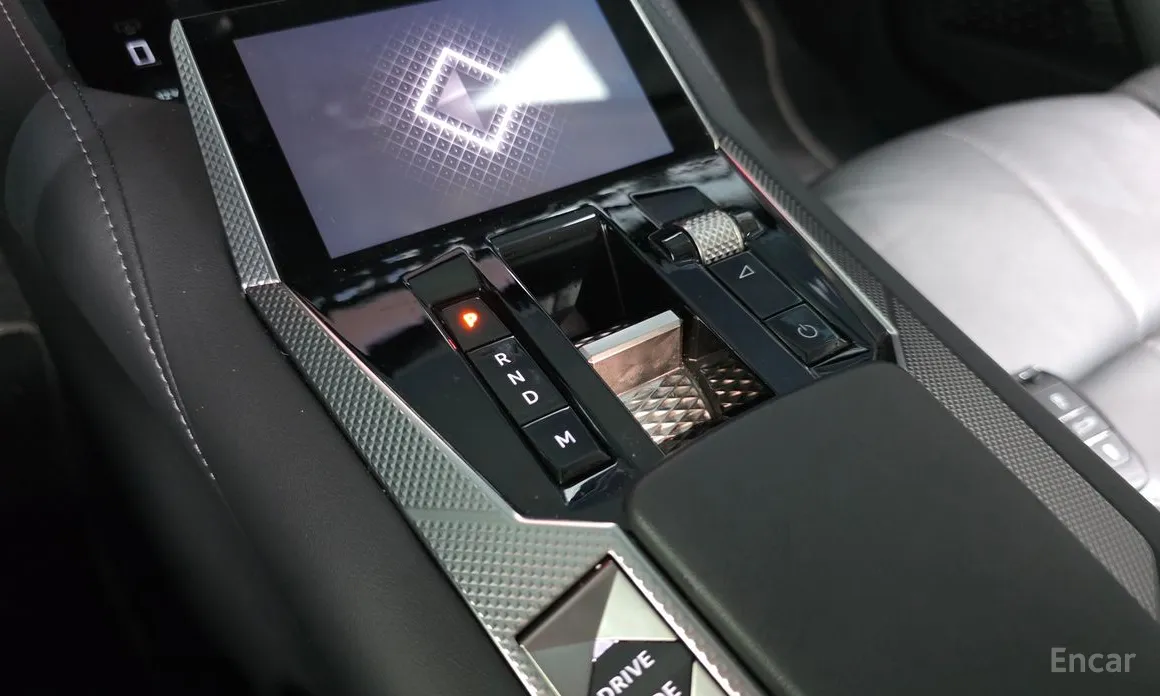 Фото 9 - Citroen DS4