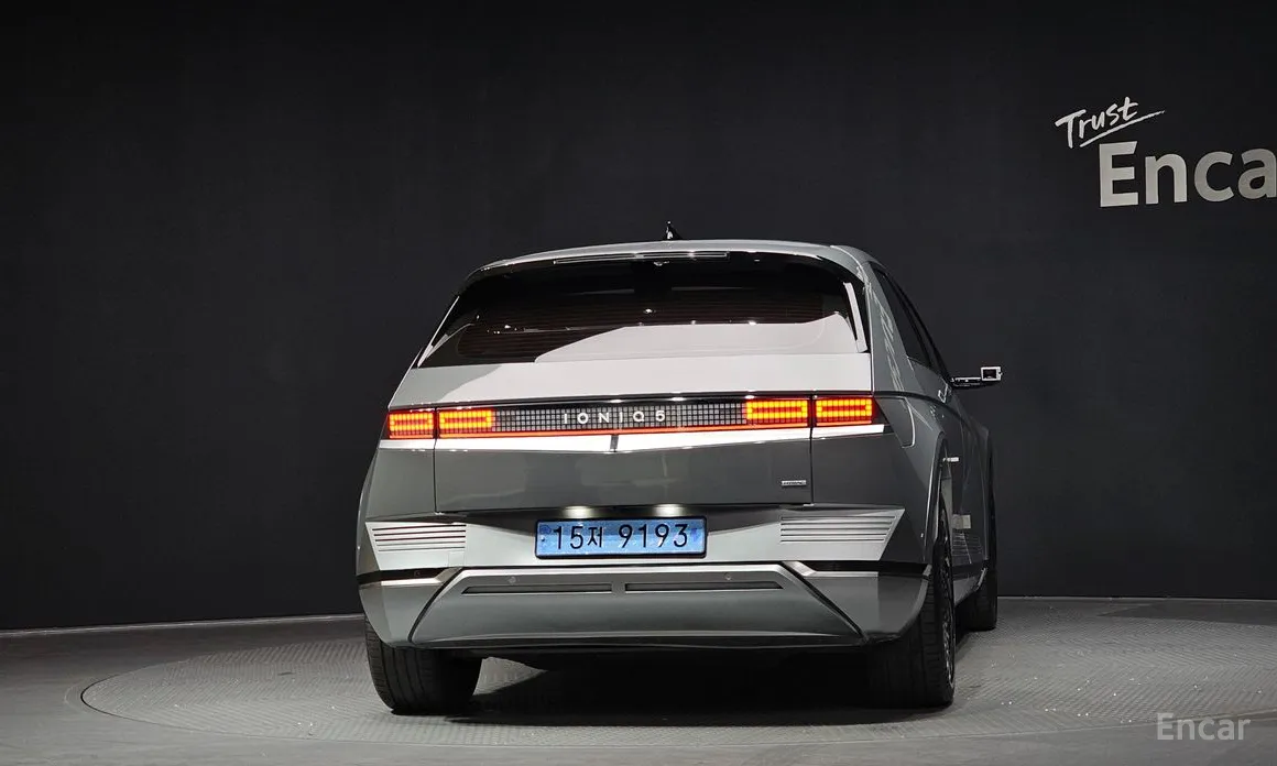 Фото 4 - Hyundai Ioniq 5