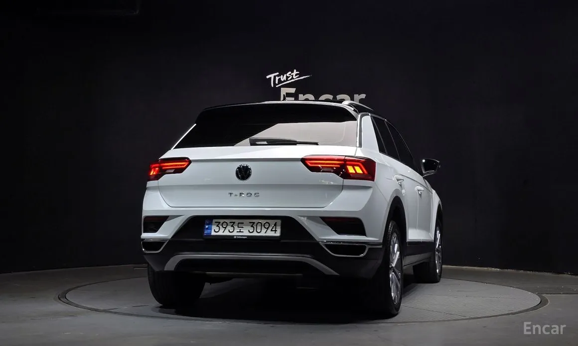 Фото 4 - Volkswagen T-Roc