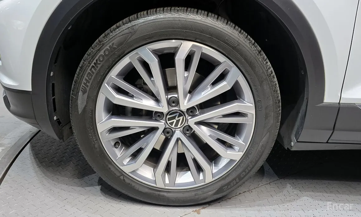 Фото 5 - Volkswagen T-Roc