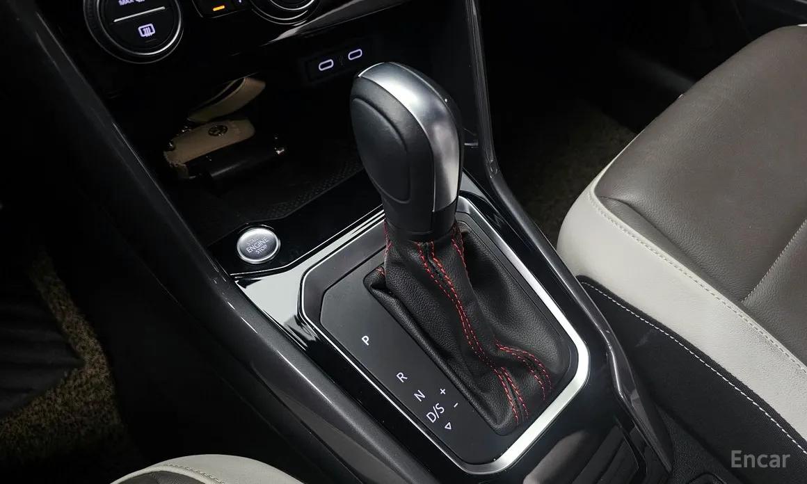 Фото 9 - Volkswagen T-Roc