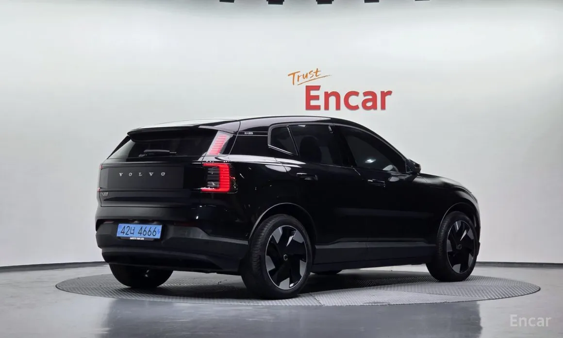 Фото 2 - Volvo EX30