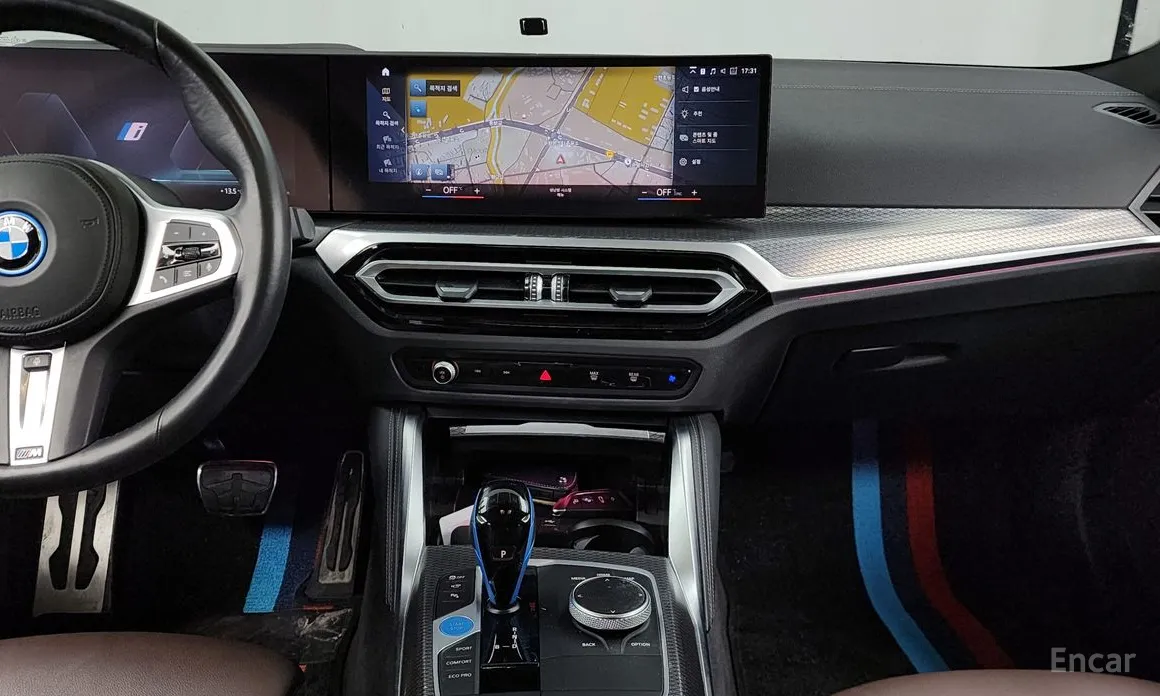 Фото 14 - BMW i4