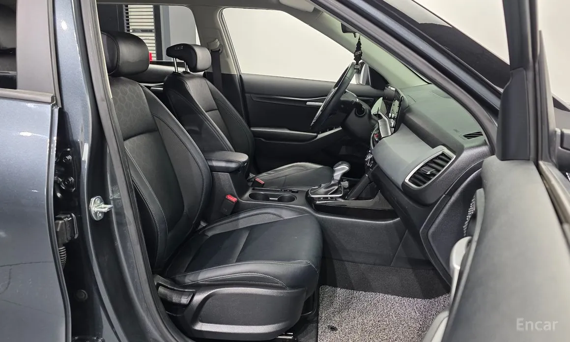 Фото 11 - Kia Seltos