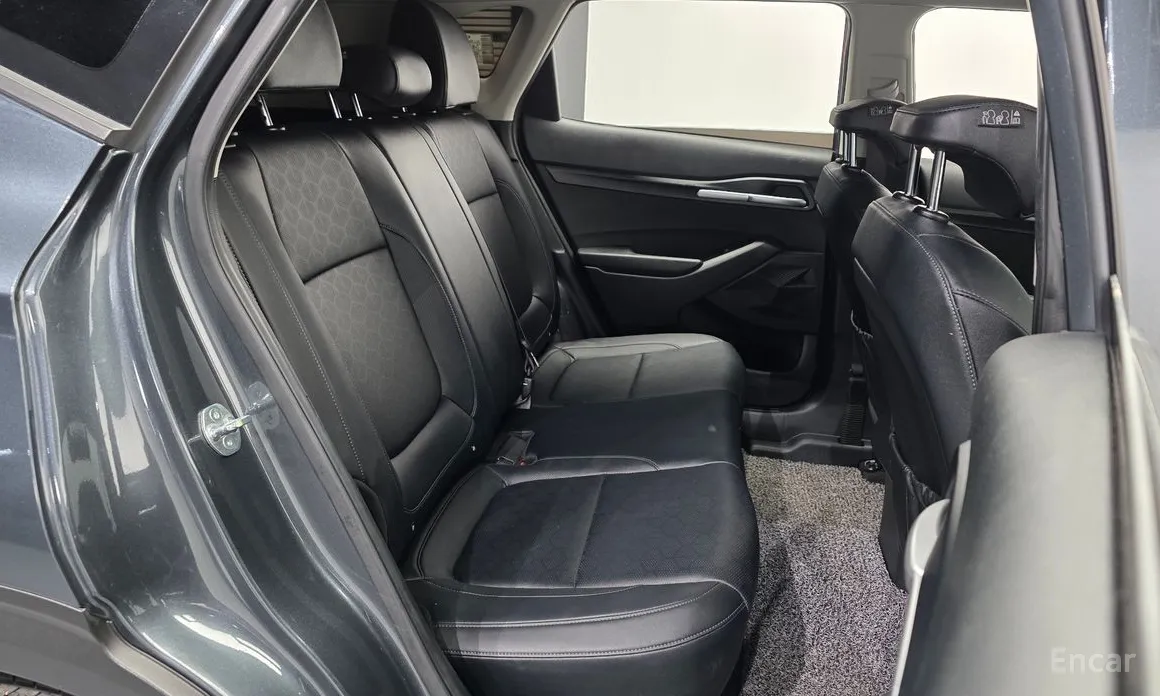 Фото 12 - Kia Seltos