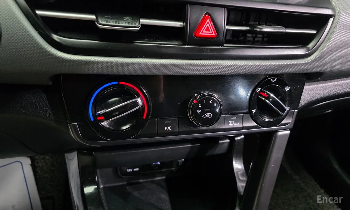 Фото 16 - Kia Seltos