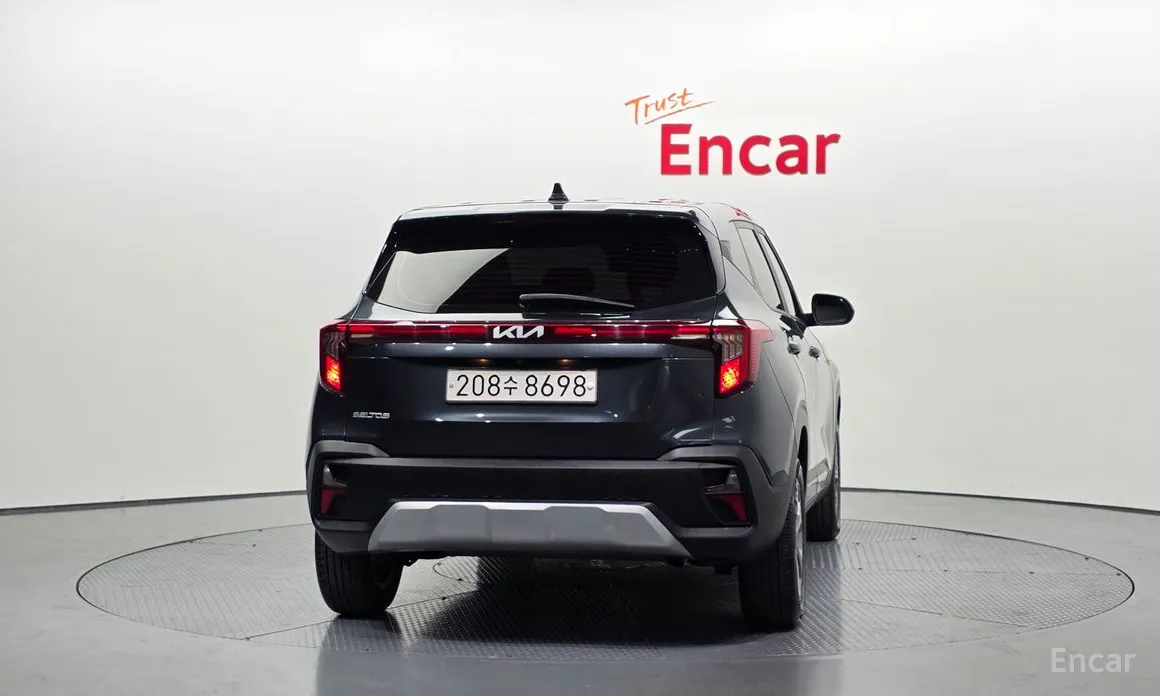 Фото 4 - Kia Seltos