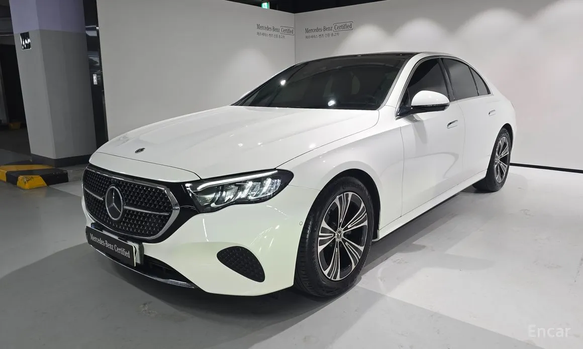 Фото 1 - Mercedes-Benz E-Class