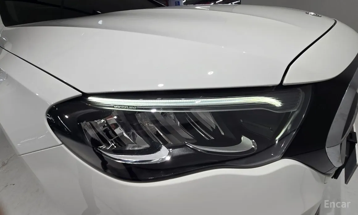 Фото 12 - Mercedes-Benz E-Class