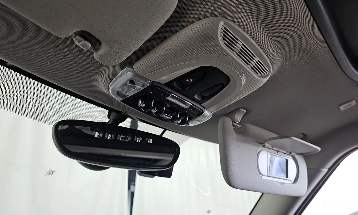 Фото 17 - Mini Clubman