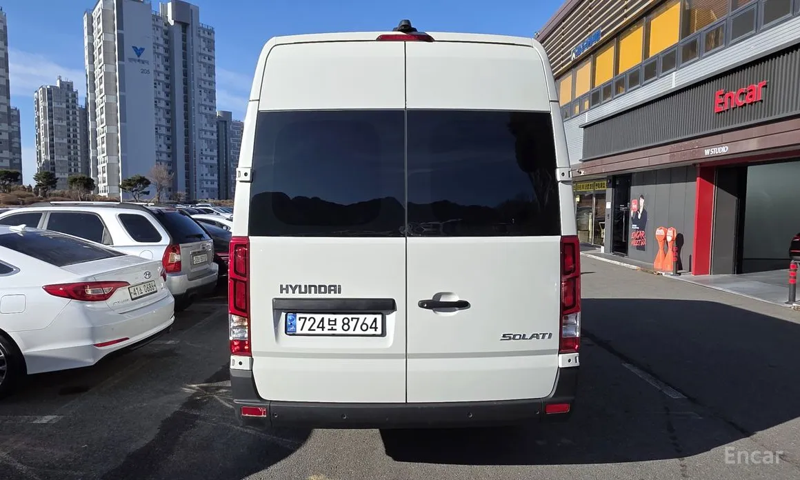 Фото 4 - Hyundai Solati