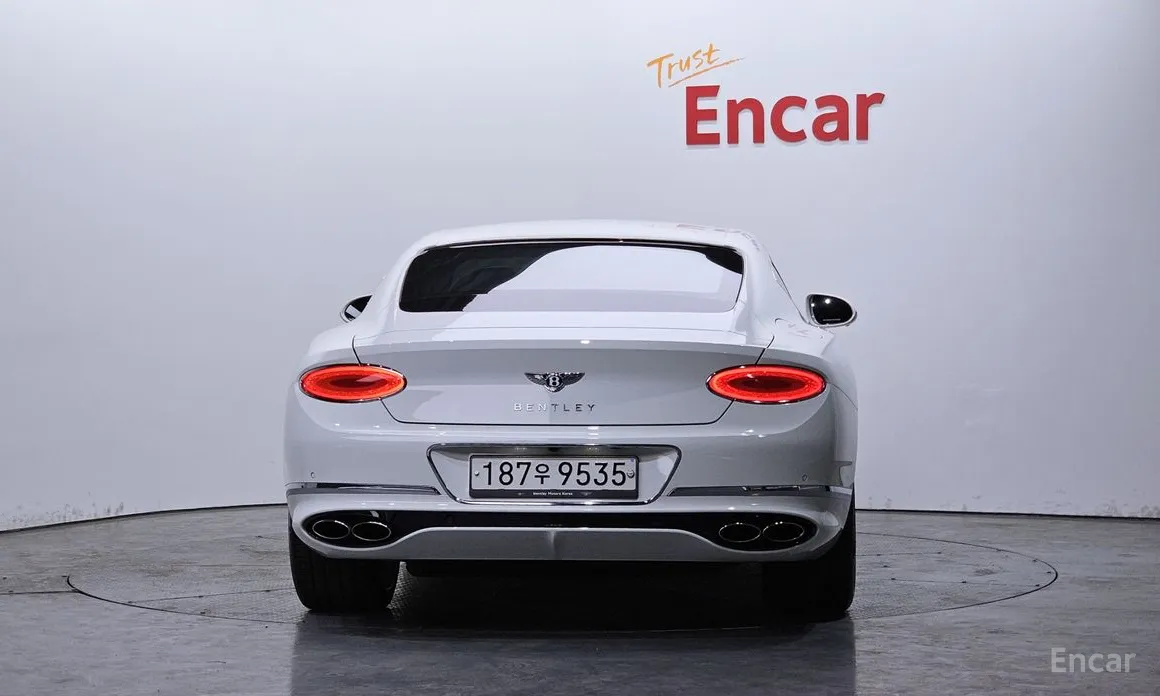 Фото 4 - Bentley Continental GT