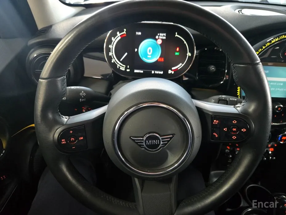 Фото 11 - Mini Cooper