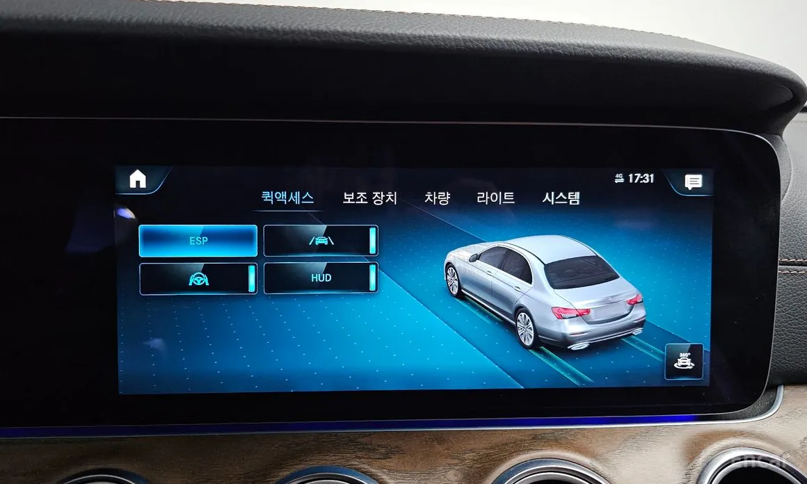 Фото 16 - Mercedes-Benz E-Class