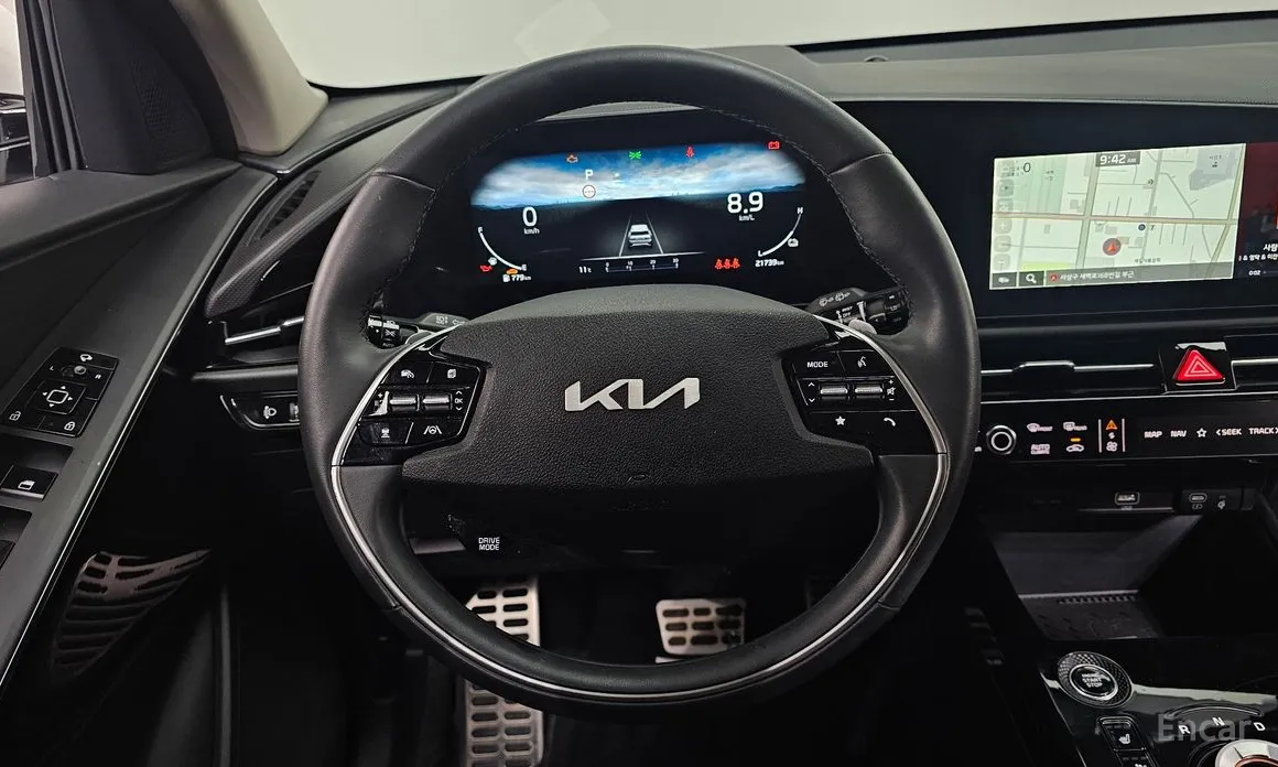 Фото 13 - Kia Niro