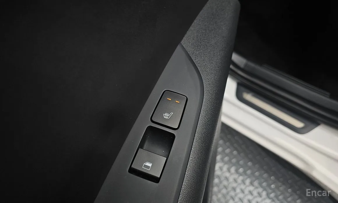 Фото 19 - Kia Niro