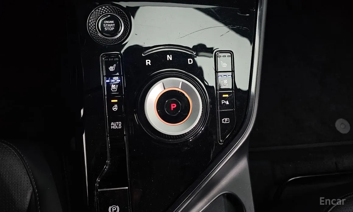 Фото 9 - Kia Niro