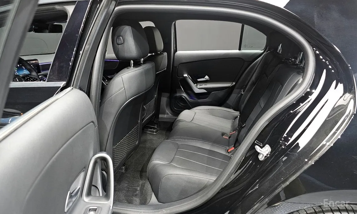 Фото 11 - Mercedes-Benz A-Class