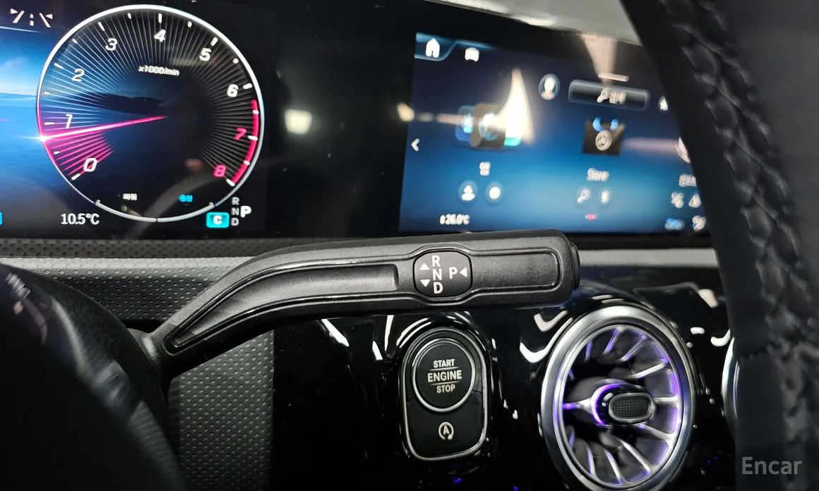 Фото 9 - Mercedes-Benz A-Class