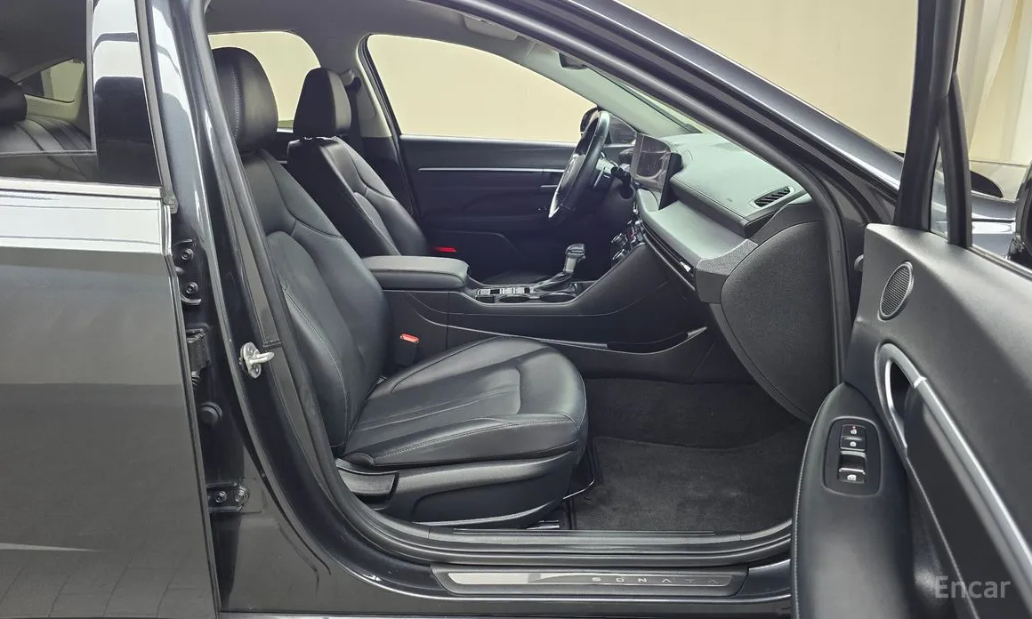 Hyundai Sonata 2023 2.0 LPG(Rent)