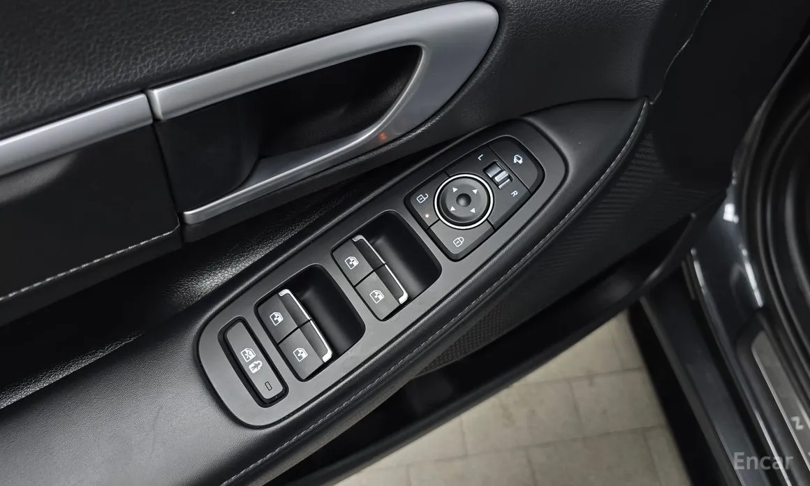 Hyundai Sonata 2023 2.0 LPG(Rent)