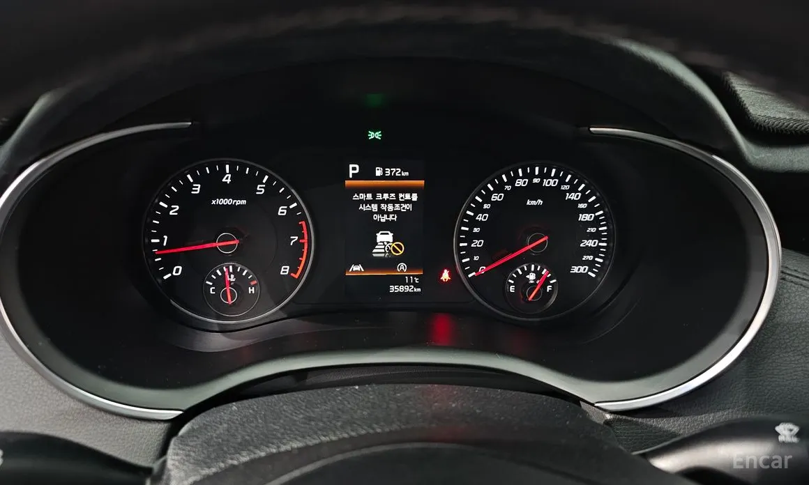 Фото 8 - Kia Stinger