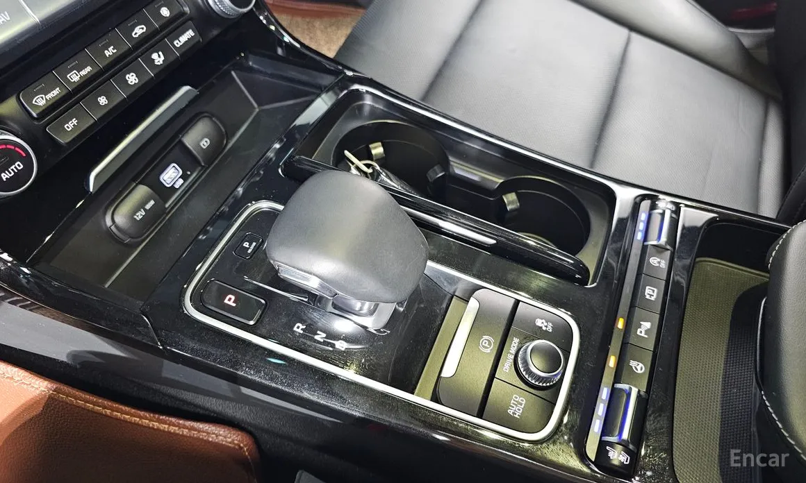 Фото 9 - Kia Stinger