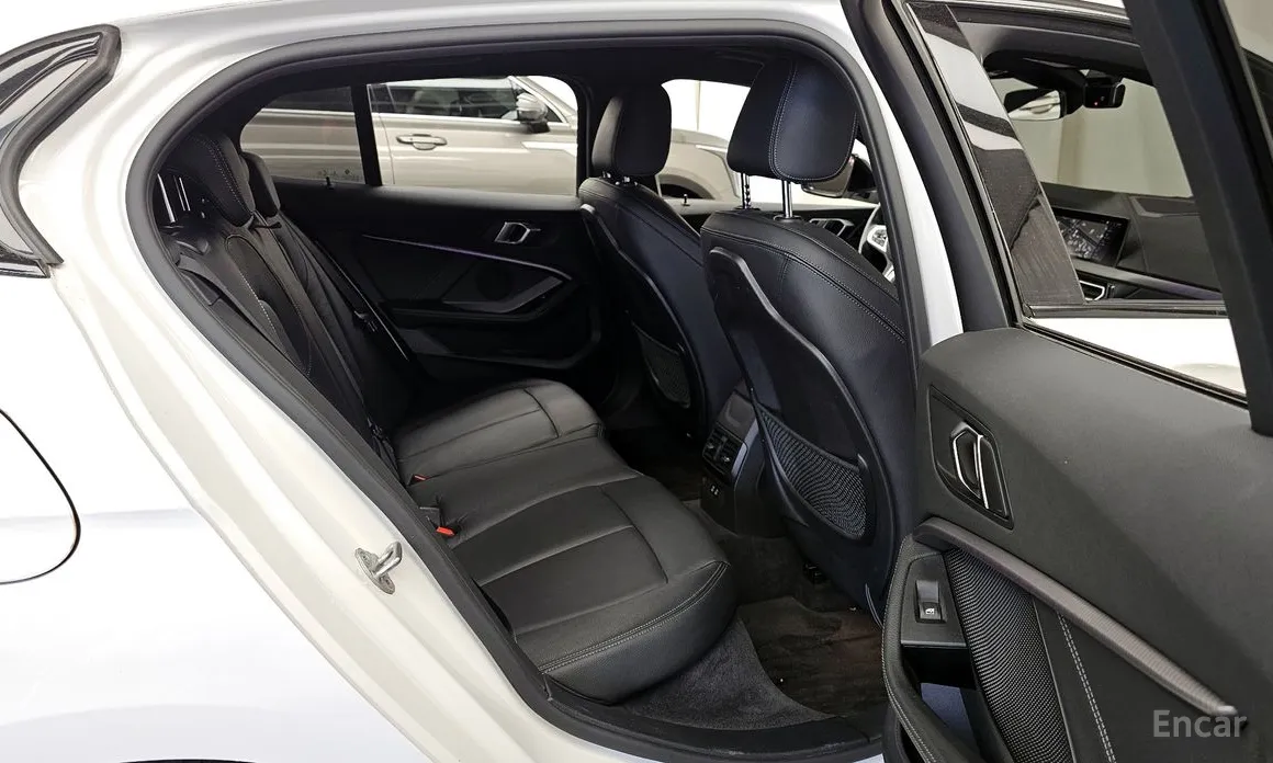 Фото 12 - BMW 1 Series