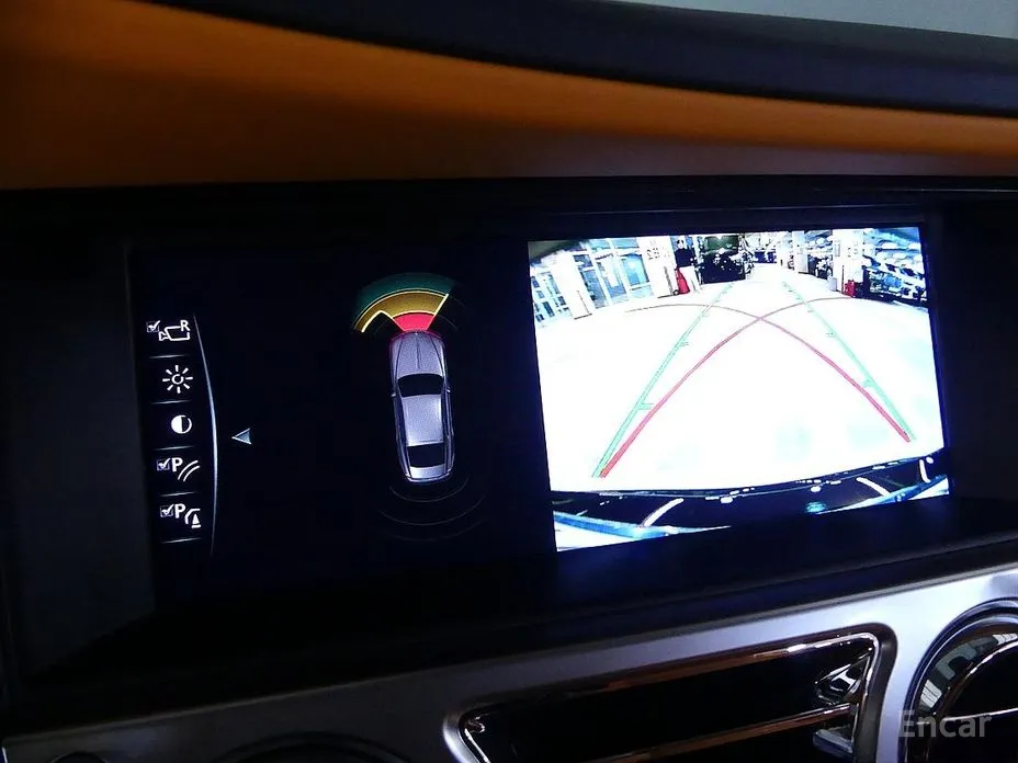 Фото 12 - Rolls-Royce Wraith