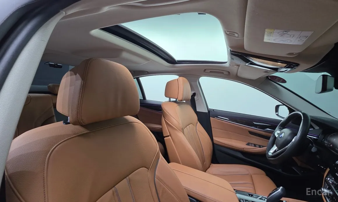 Фото 12 - BMW 5 Series