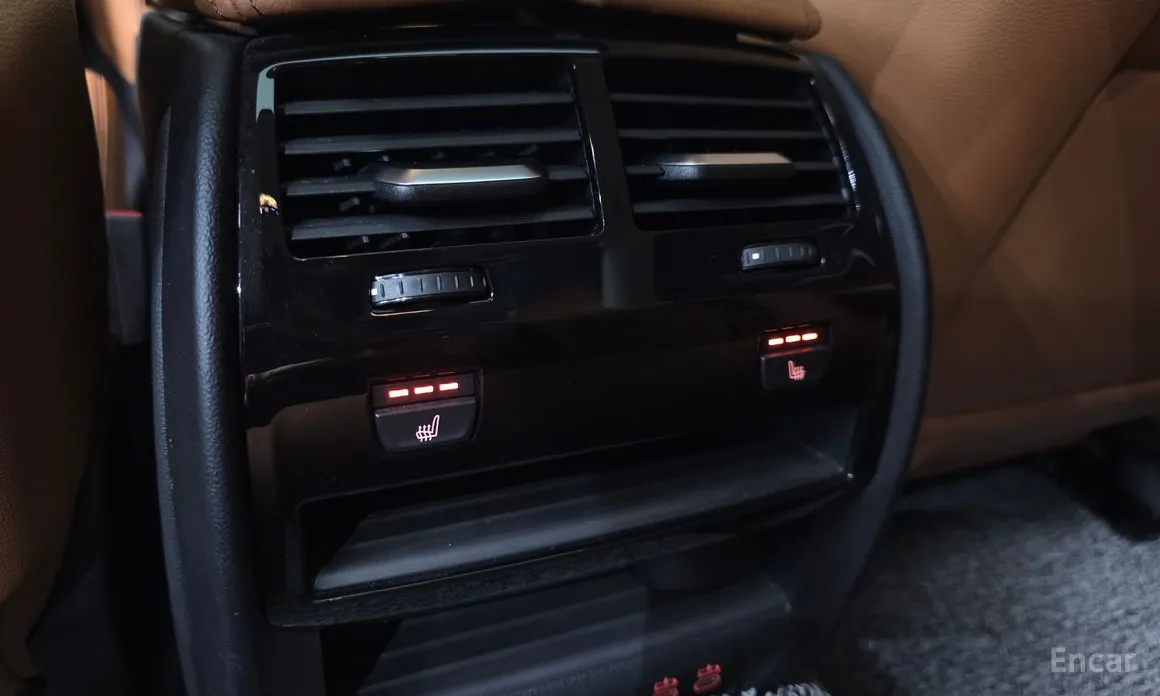 Фото 18 - BMW 5 Series