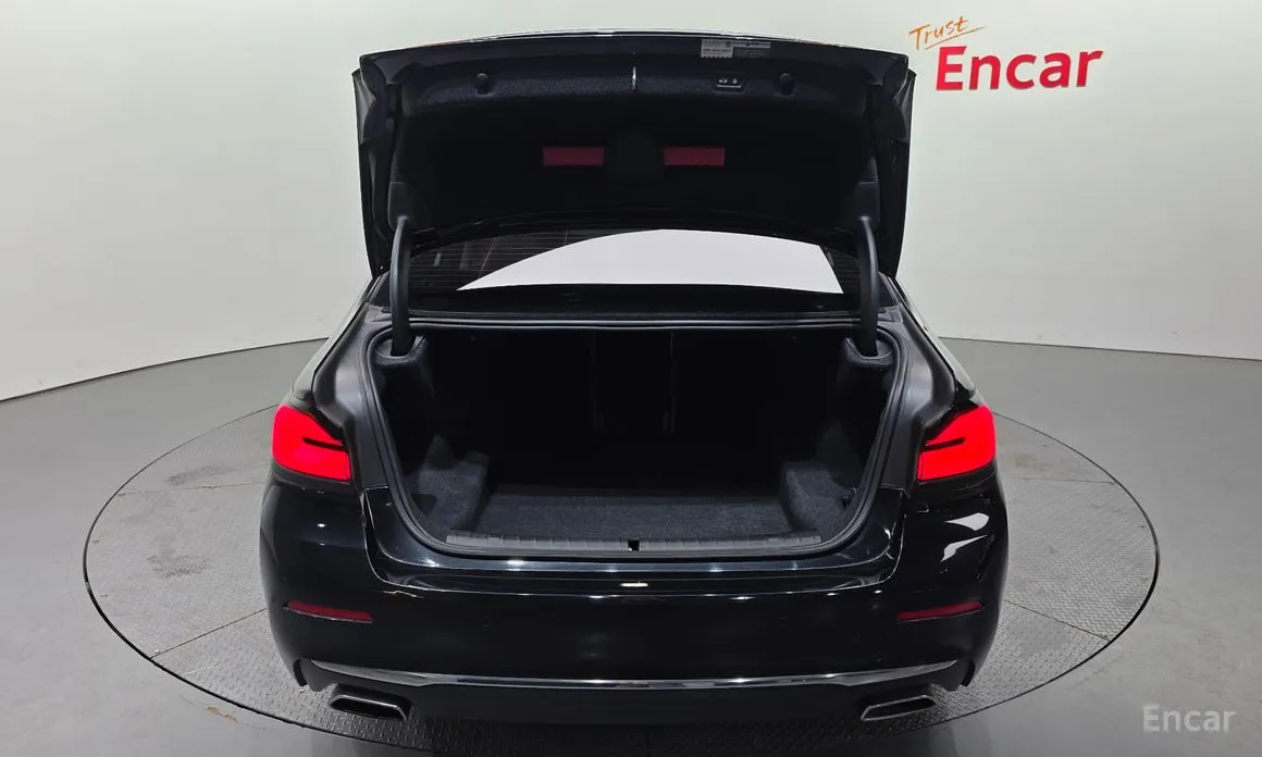 Фото 20 - BMW 5 Series