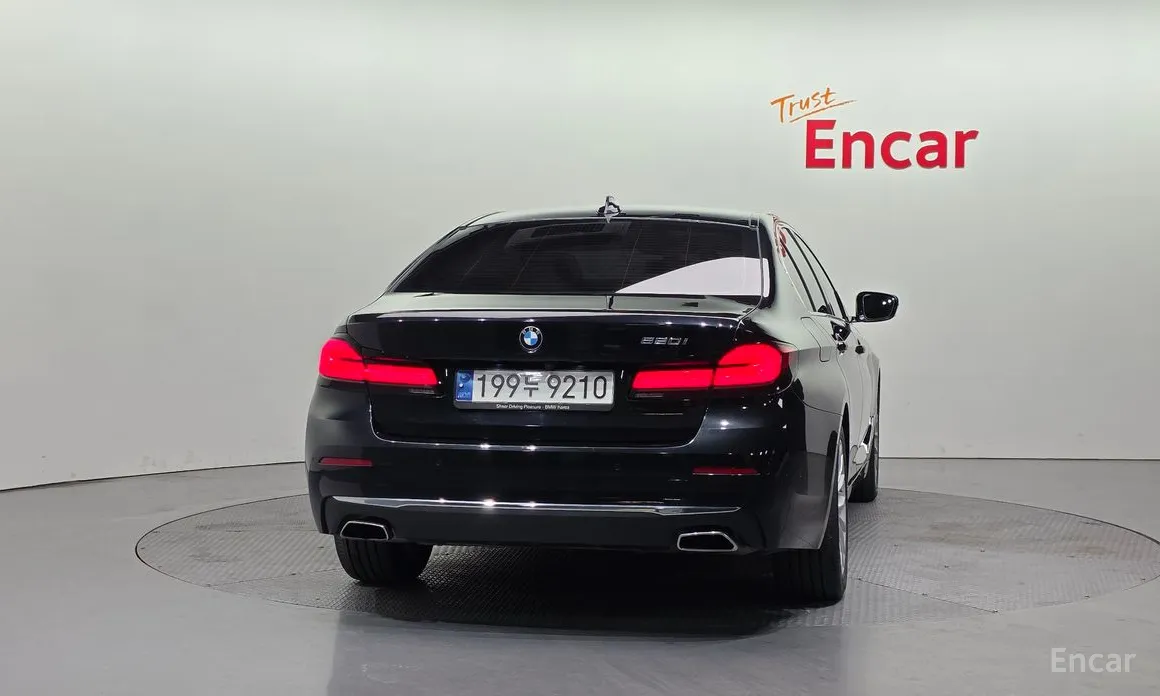 Фото 4 - BMW 5 Series