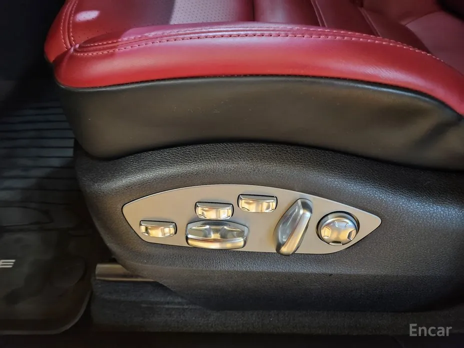 Фото 11 - Porsche Macan